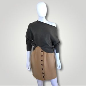 Line & Dot Sweater